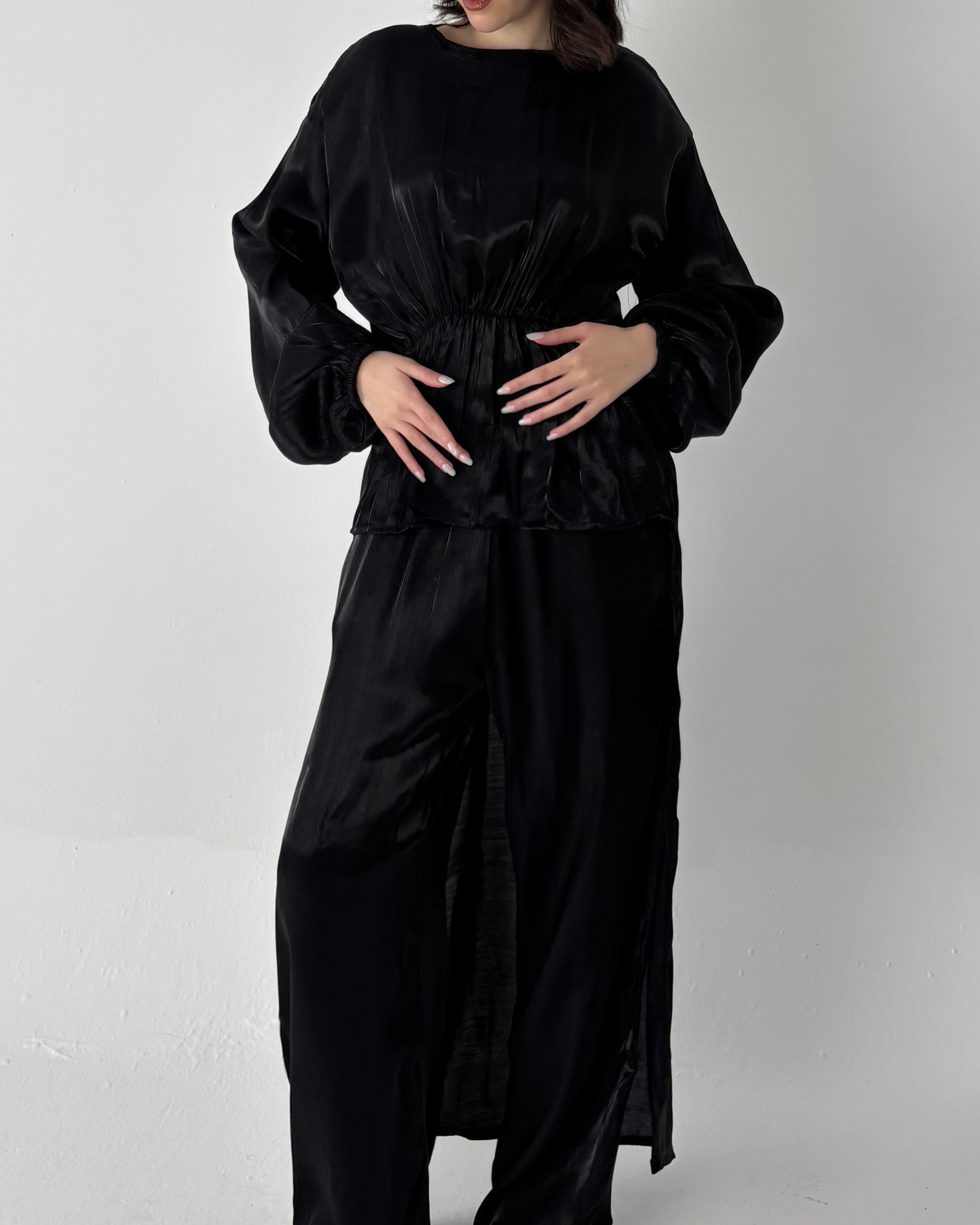 Limited Edition Luminous Set in Black