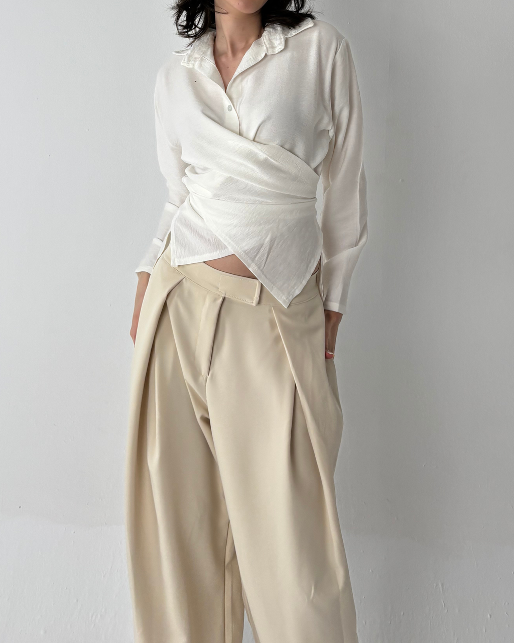Relaxed Fit Pleated Trousers