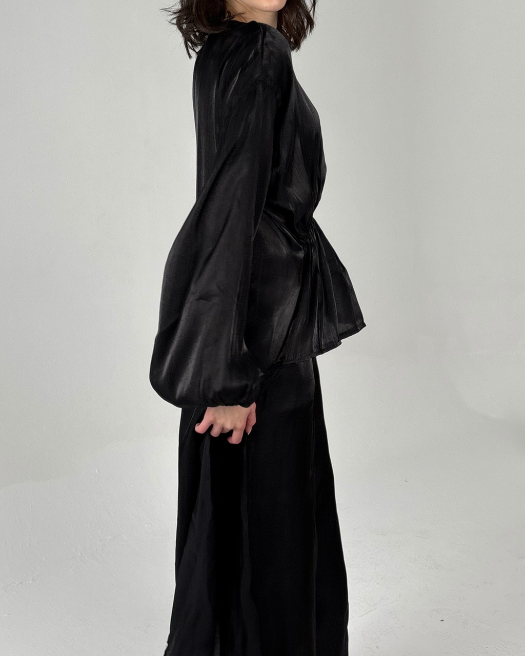 Limited Edition Luminous Set in Black
