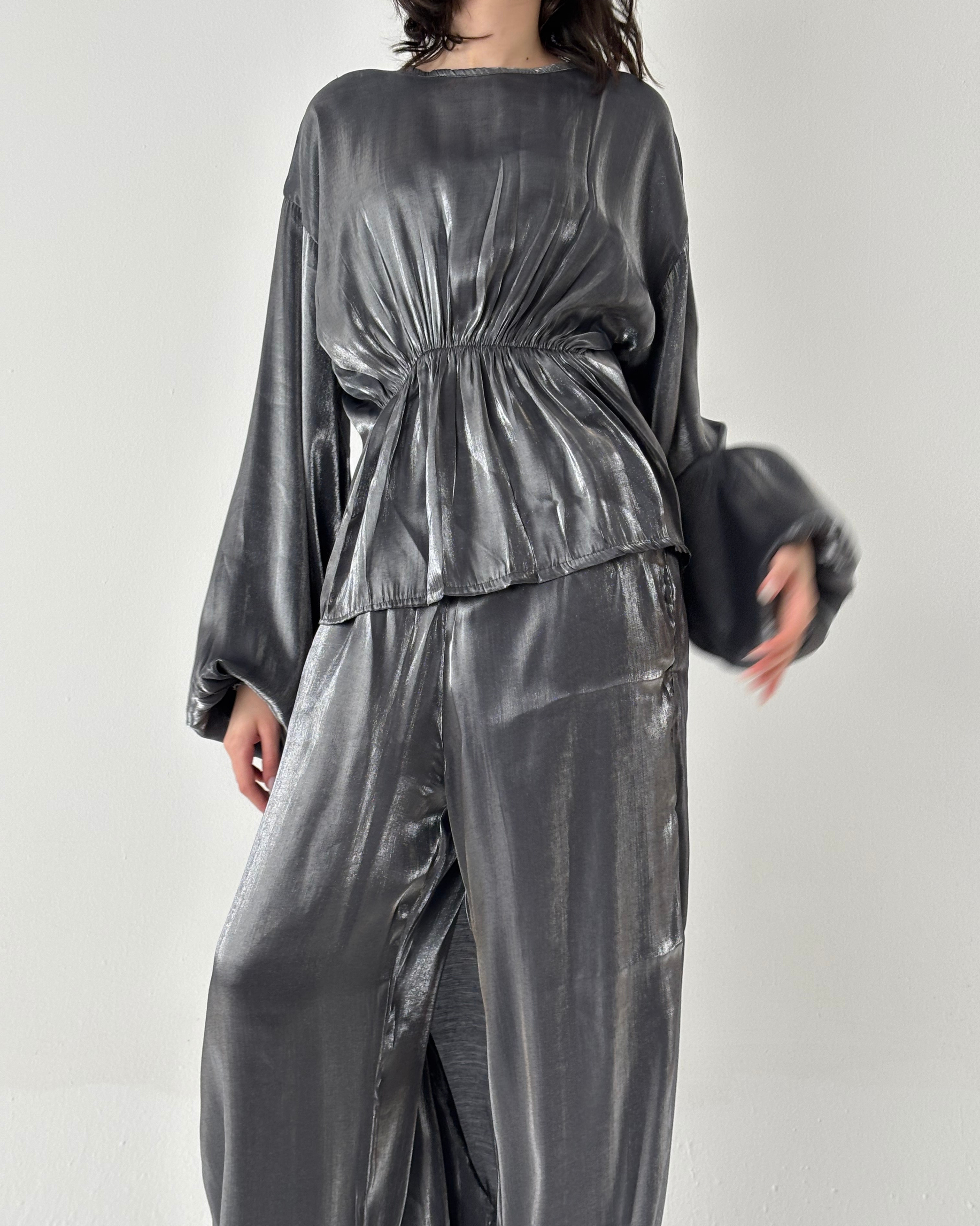 Limited Edition Luminous Set in Grey