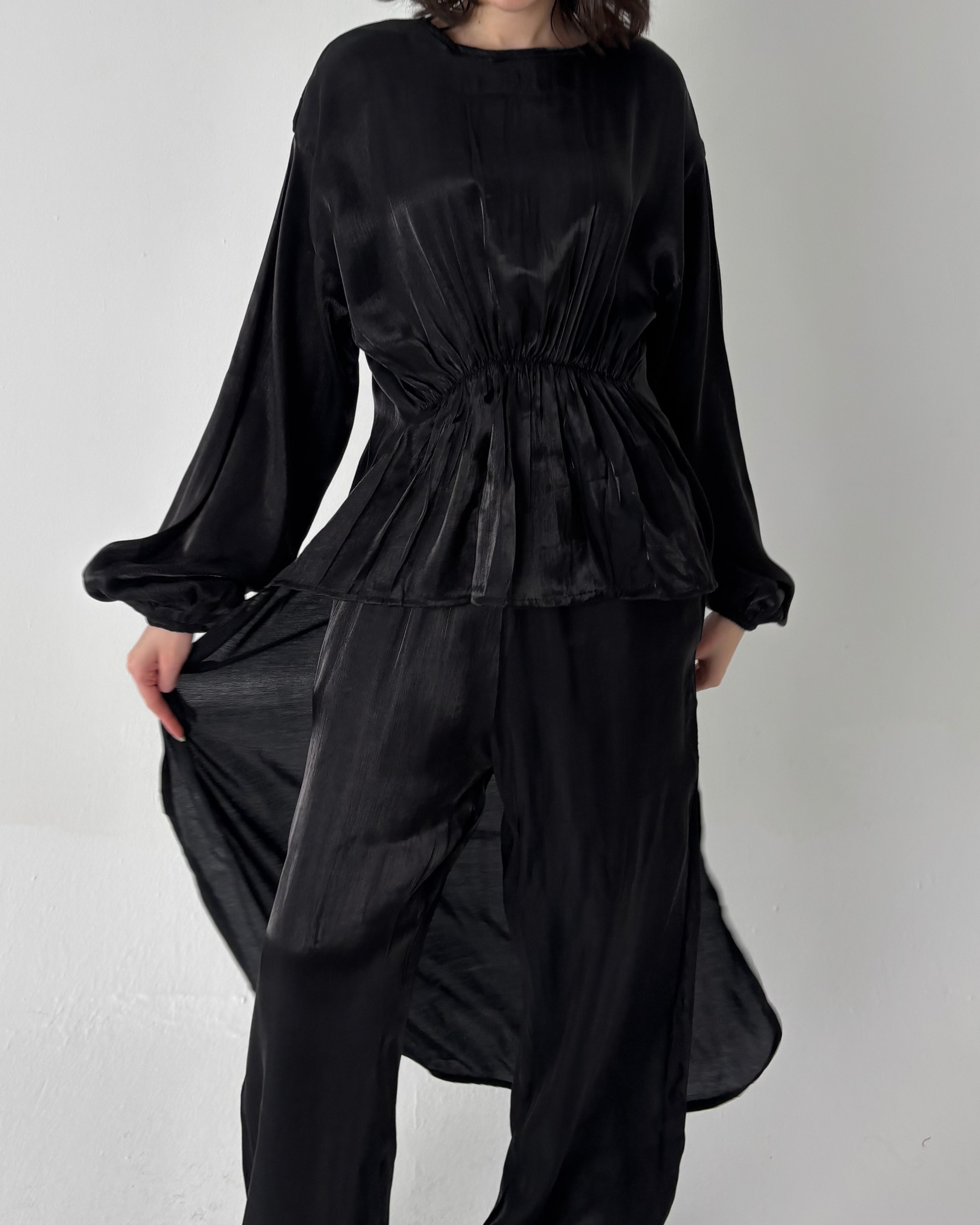 Limited Edition Luminous Set in Black