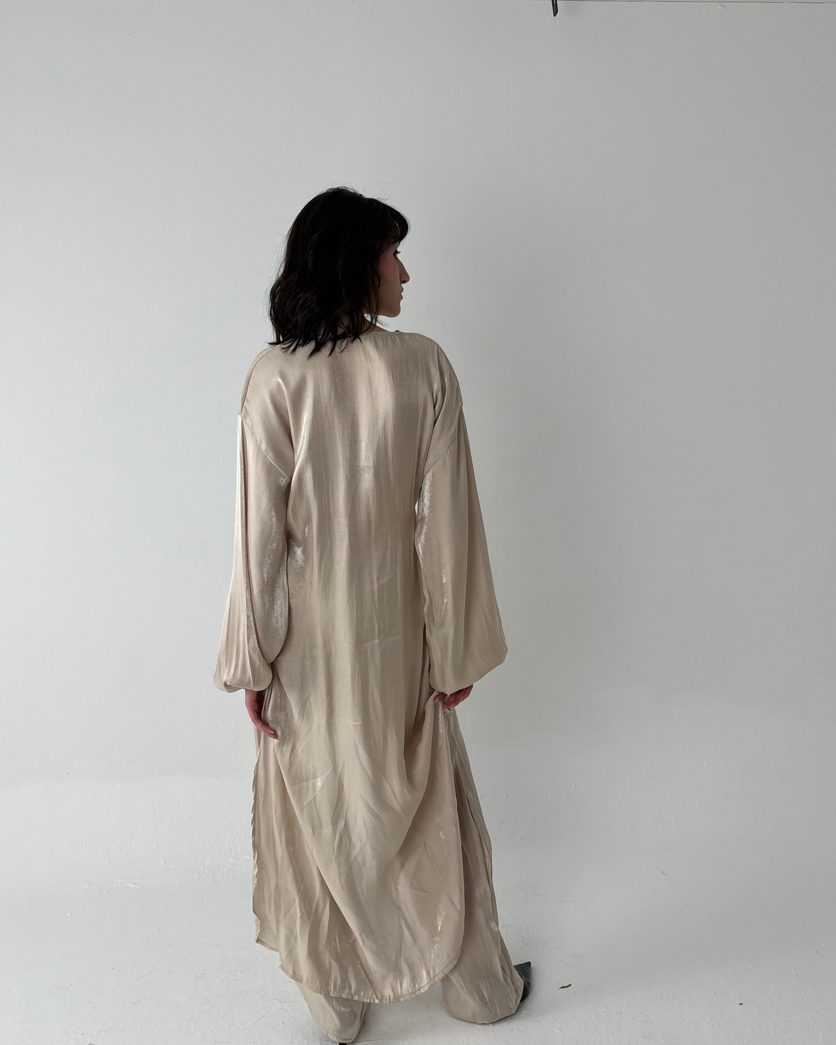 Limited Edition Luminous Set in Beige